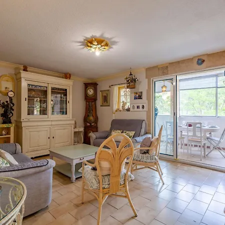 L'atalante-3 By Interhome Apartment